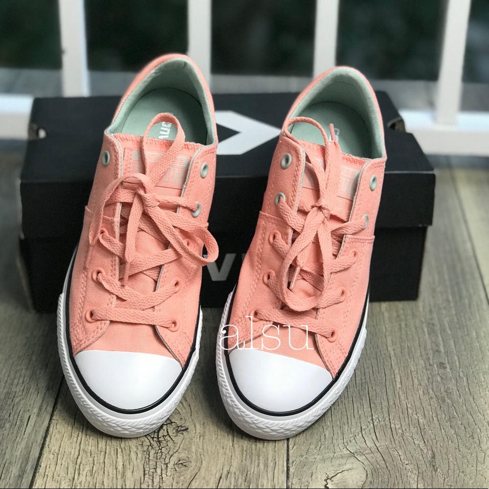 NWT Converse Ctas Madison OX Pale Coral   J/W - Picture 4 of 7